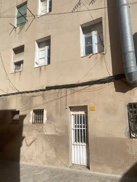 Vista exterior de Edifici en venda en La Ràpita
