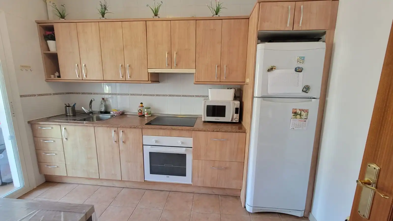 Cocina de Casa adosada en venta en Vélez-Málaga con Aire acondicionado y Piscina comunitaria