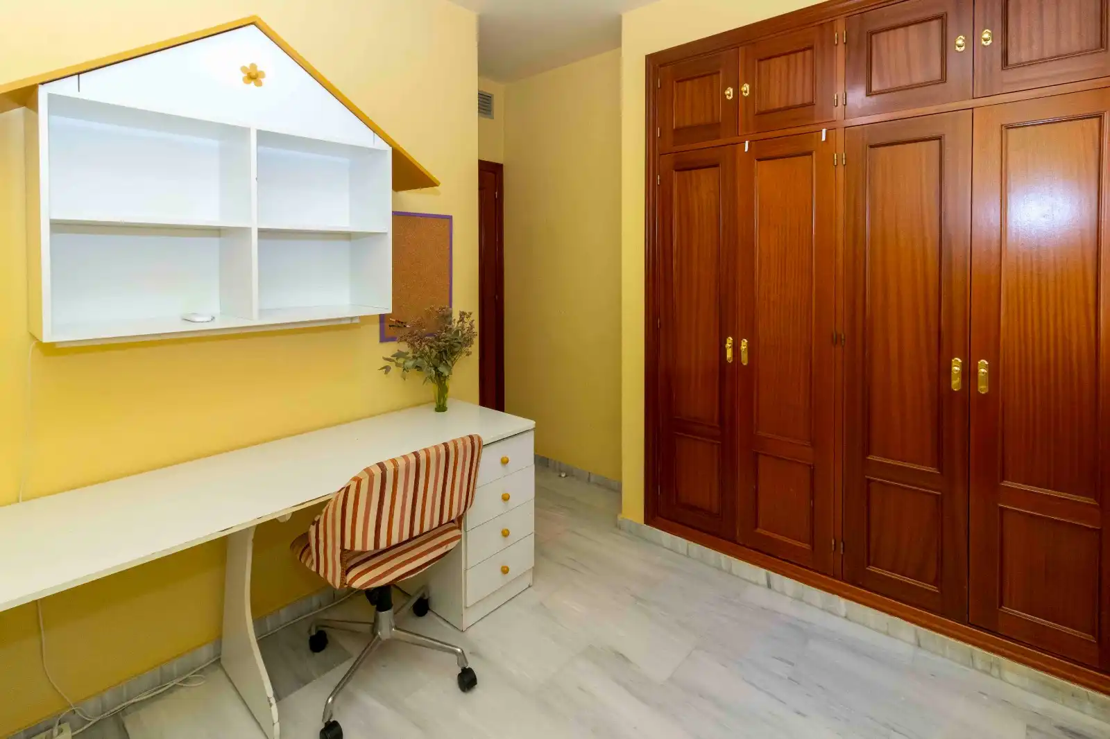 Flat for sale in Valdepasillas - La Paz - Huerta Rosales
