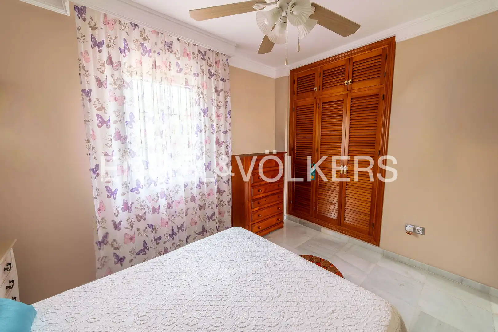 Bedroom of Country homes for sale in San Fernando  with Heating, Private garden and Swimming Pool