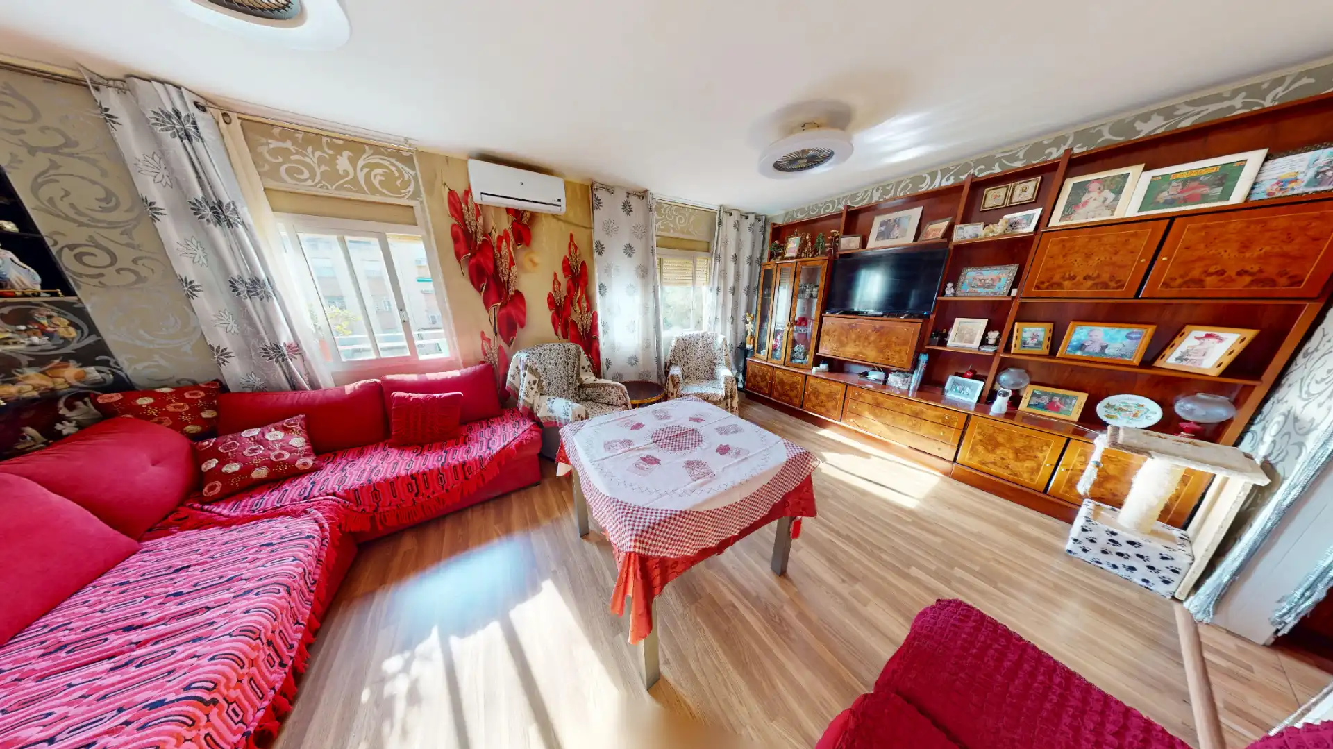 Sala d'estar de Pis en venda en Alicante / Alacant amb Aire condicionat, Moblat i Forn