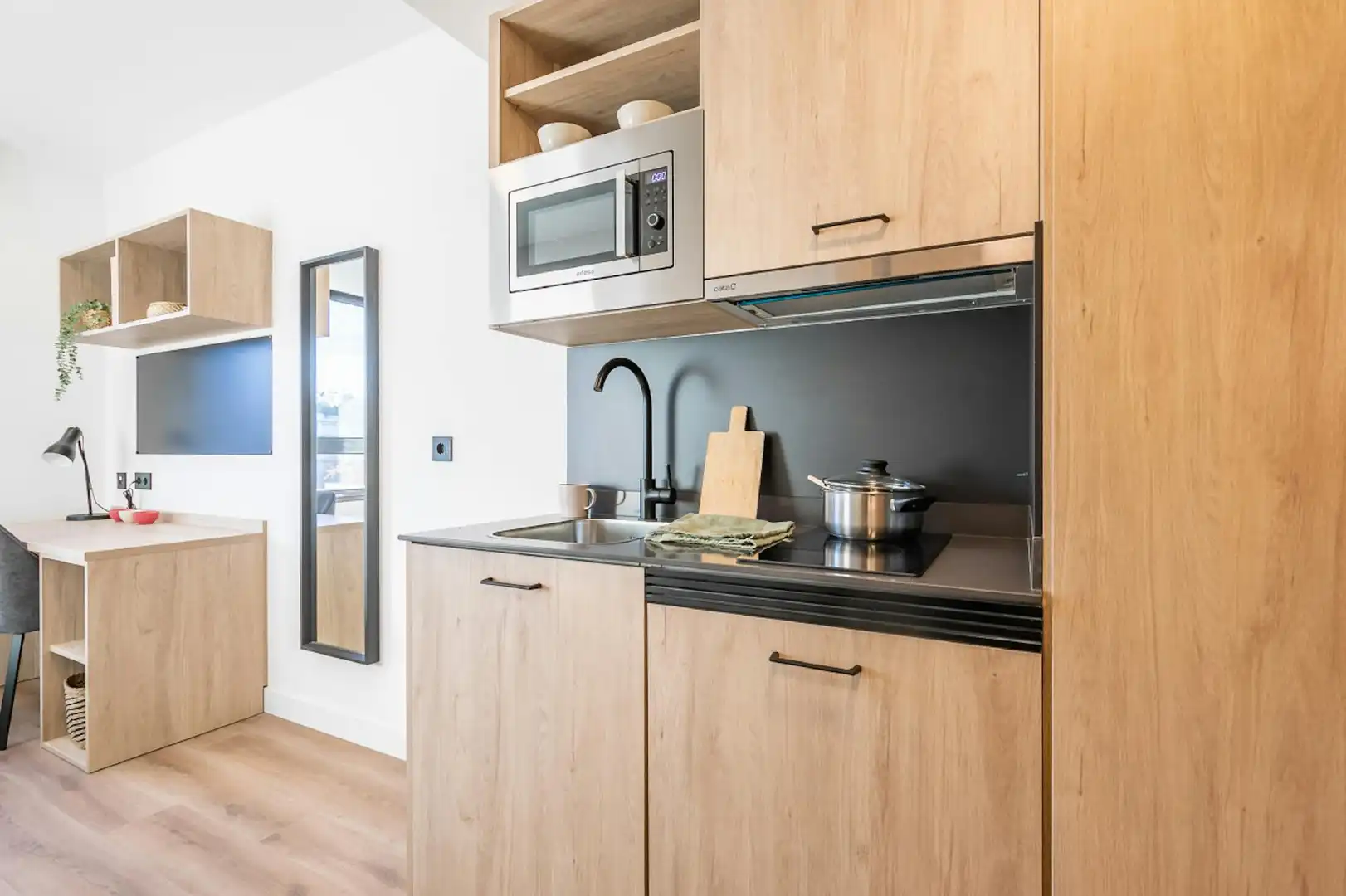 Residenziale in affitto a N/A, imagen 5