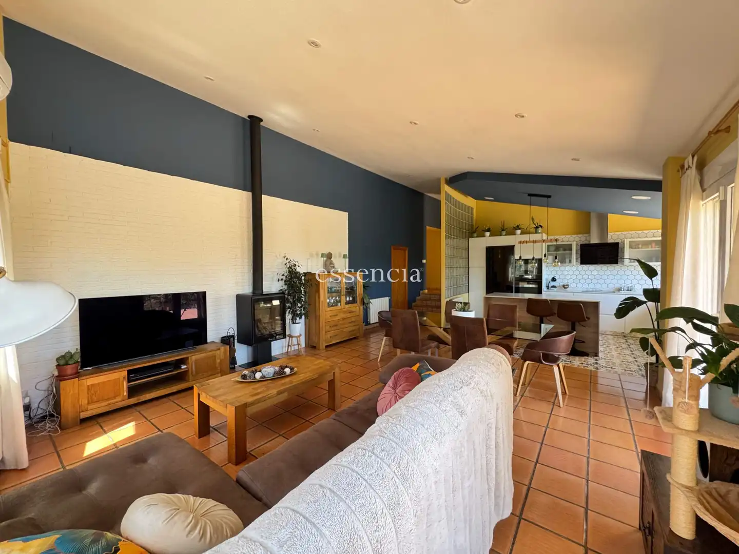 Sala d'estar de Casa o xalet en venda en Ròtova amb Aire condicionat, Calefacció i Jardí privat