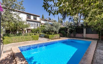 Jardí de Casa o xalet en venda en  Granada Capital amb Terrassa, Piscina i Balcó