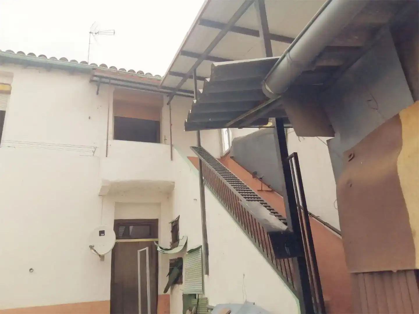 Vista exterior de Casa o xalet en venda en Ágreda amb Jardí privat, Parquet i Traster