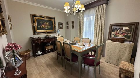 Foto 2 de Piso en venta en Lora del Río, Sevilla