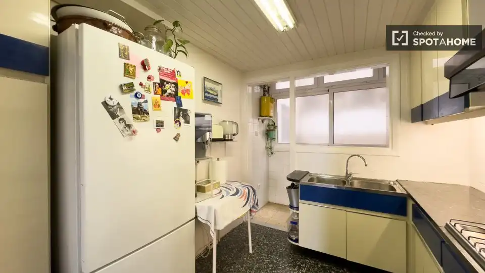Flat with terrace to rent in Ciutat Vella, imagen 12