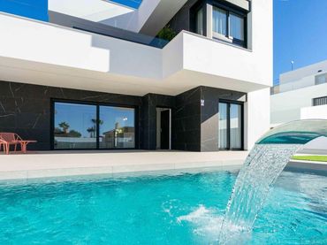 Haus mit Pool zum Verkauf in Rojales