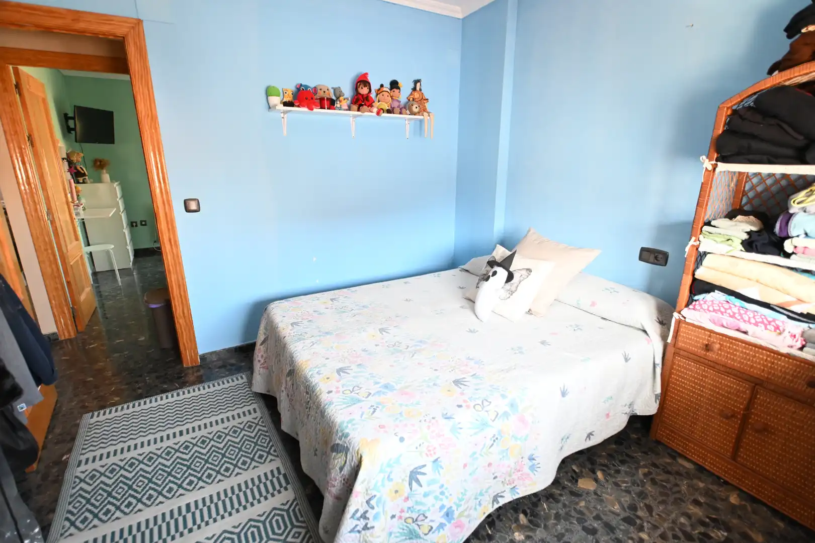 Habitación de Casa adosada en venta en Las Gabias con Aire acondicionado, Trastero y Balcón