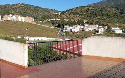 Vista exterior de Casa adosada en venda en Alozaina amb Terrassa