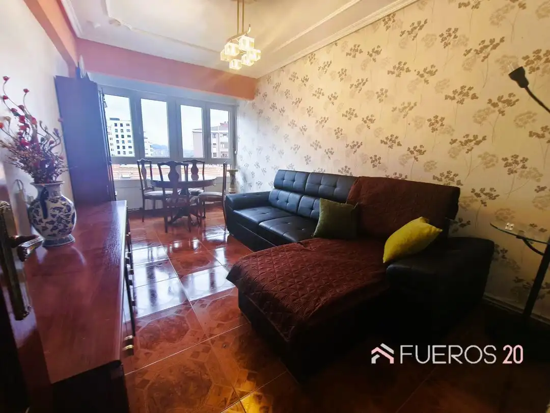 Piso en venta en Lutxana - Llano