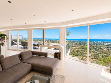 Villa mit Pool zum Verkauf in Carrer Maia 60