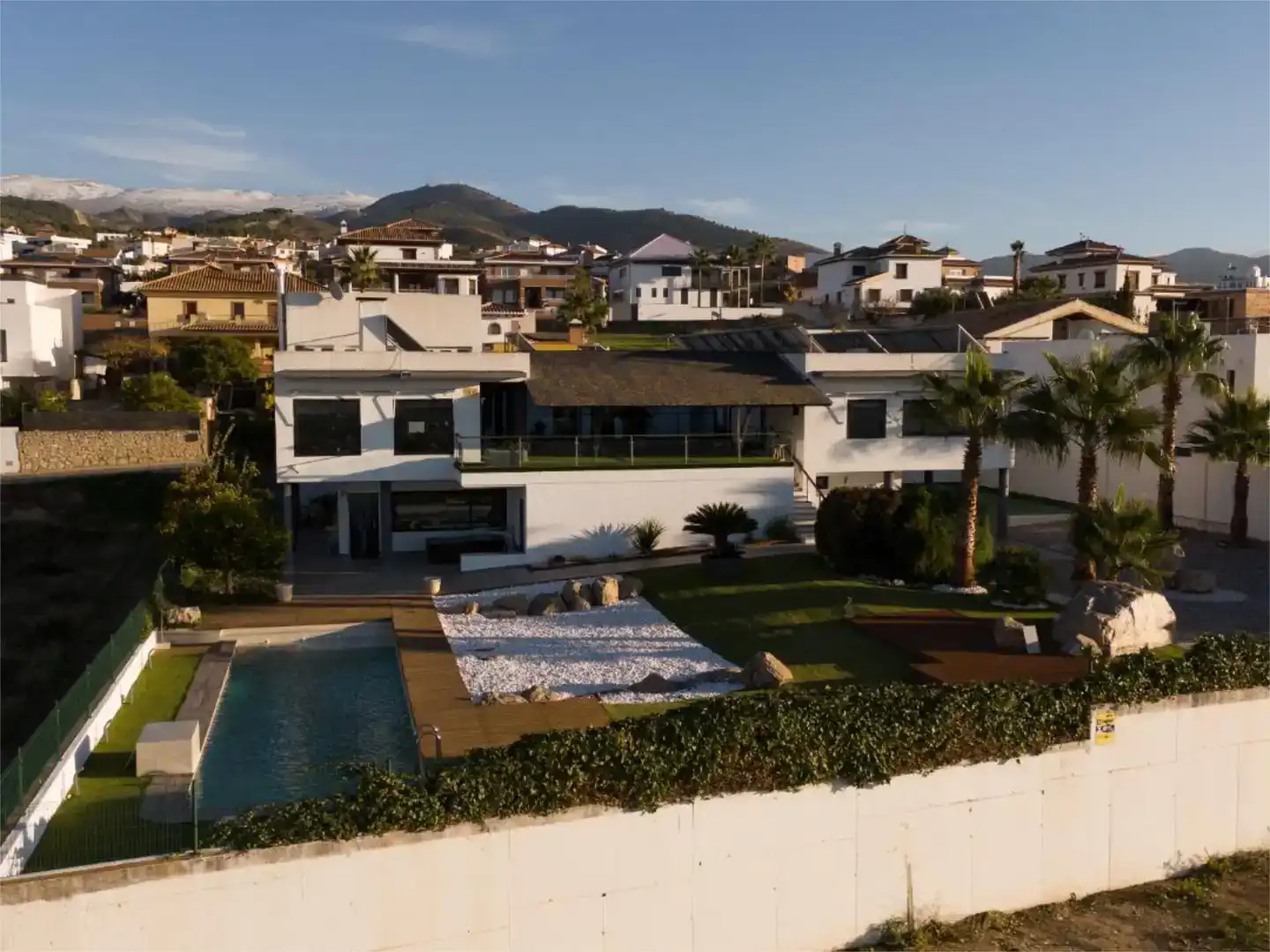 Vista exterior de Pis en venda en La Zubia amb Aire condicionat, Jardí privat i Parquet