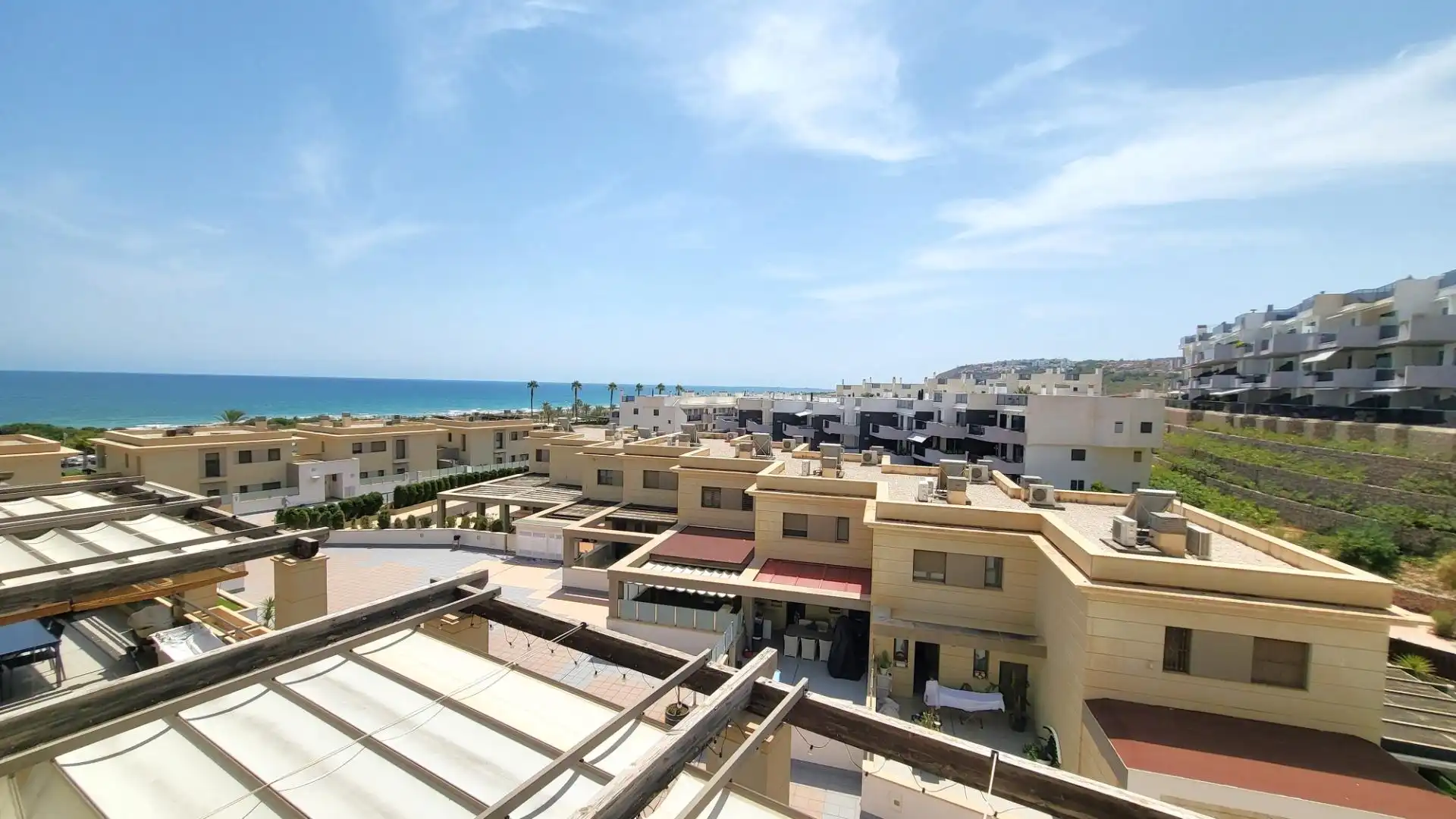 Vista exterior de Apartamento en venta en Elche / Elx con Aire acondicionado, Calefacción y Terraza