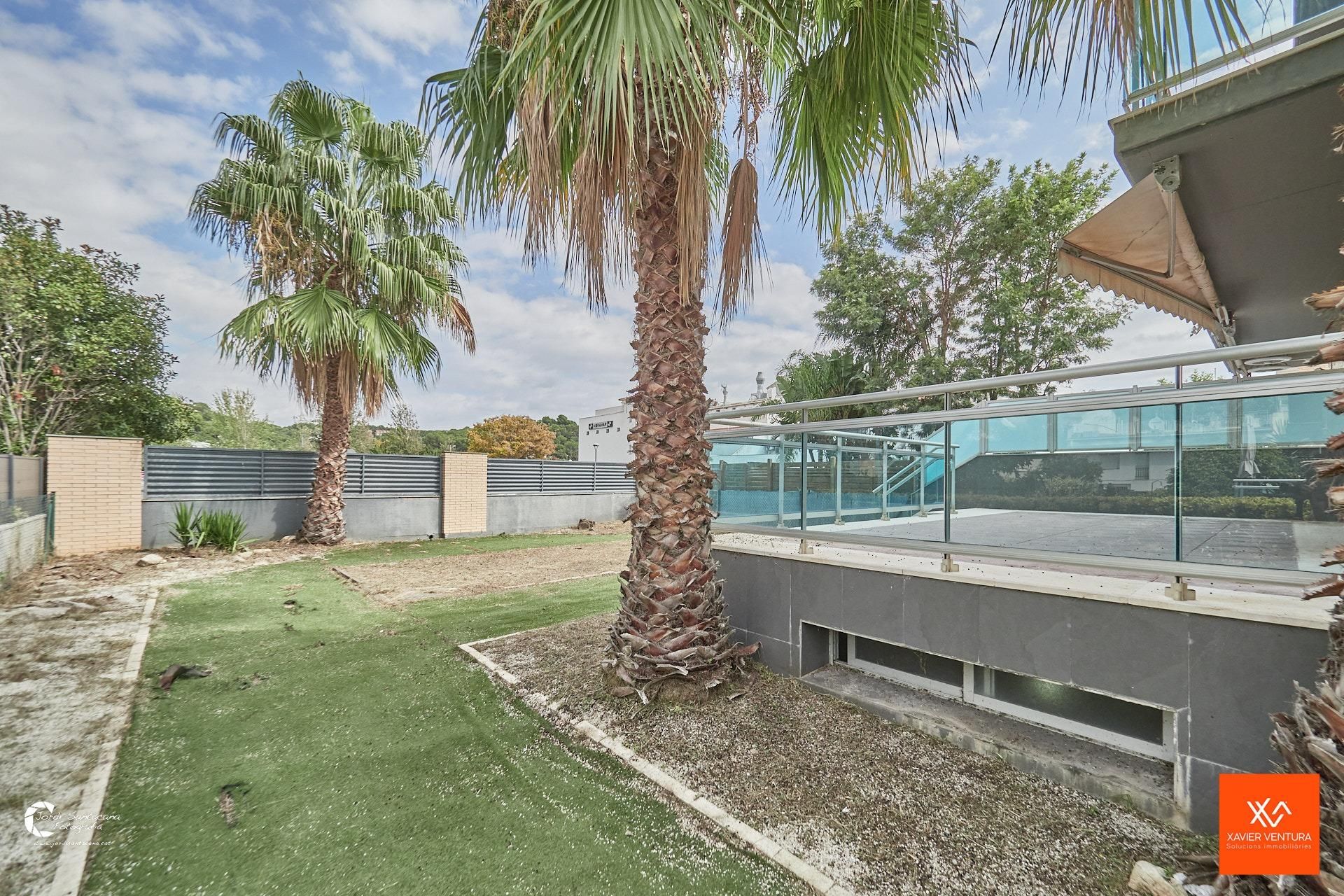Jardí de Casa adosada en venda en  Tarragona Capital amb Aire condicionat, Jardí privat i Terrassa