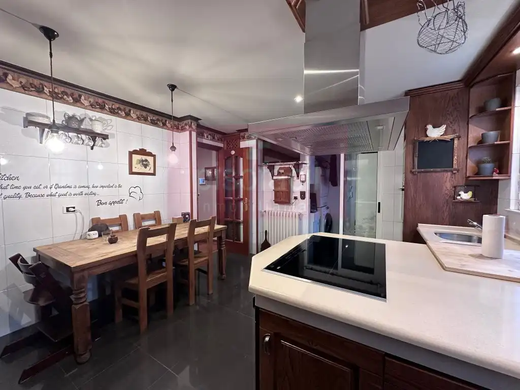 Cocina de Dúplex en venta en Lugo