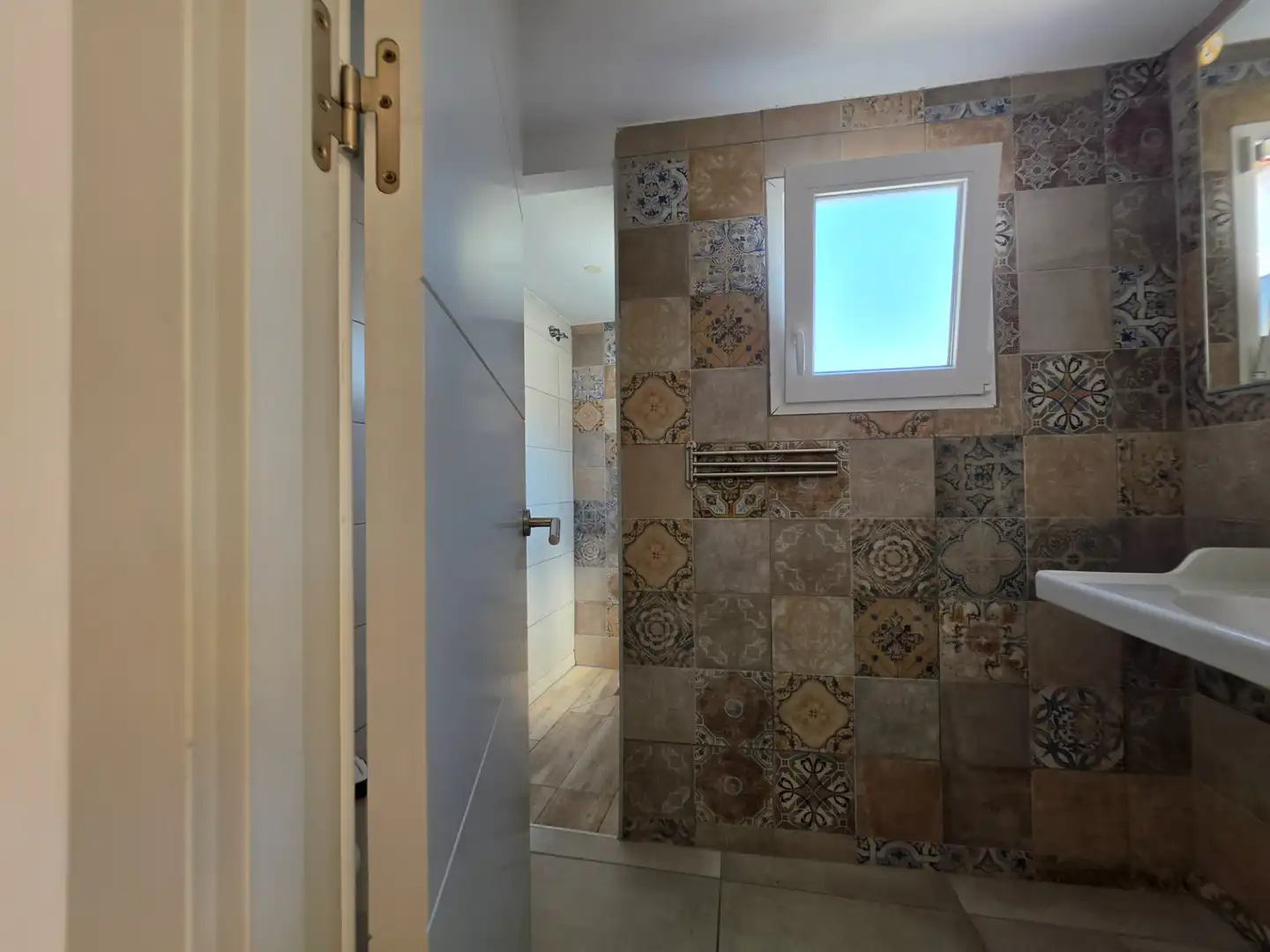 Baño de Casa adosada en venta en Badalona con Aire acondicionado, Calefacción y Terraza