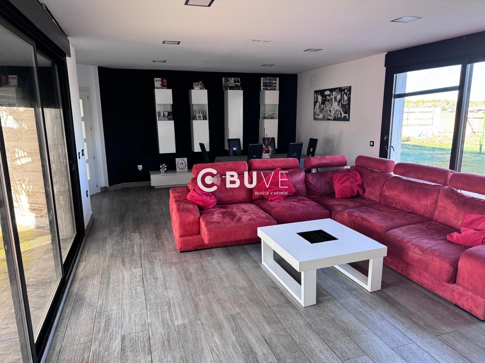 Sala d'estar de Casa o xalet en venda en Argamasilla de Calatrava amb Aire condicionat, Calefacció i Terrassa