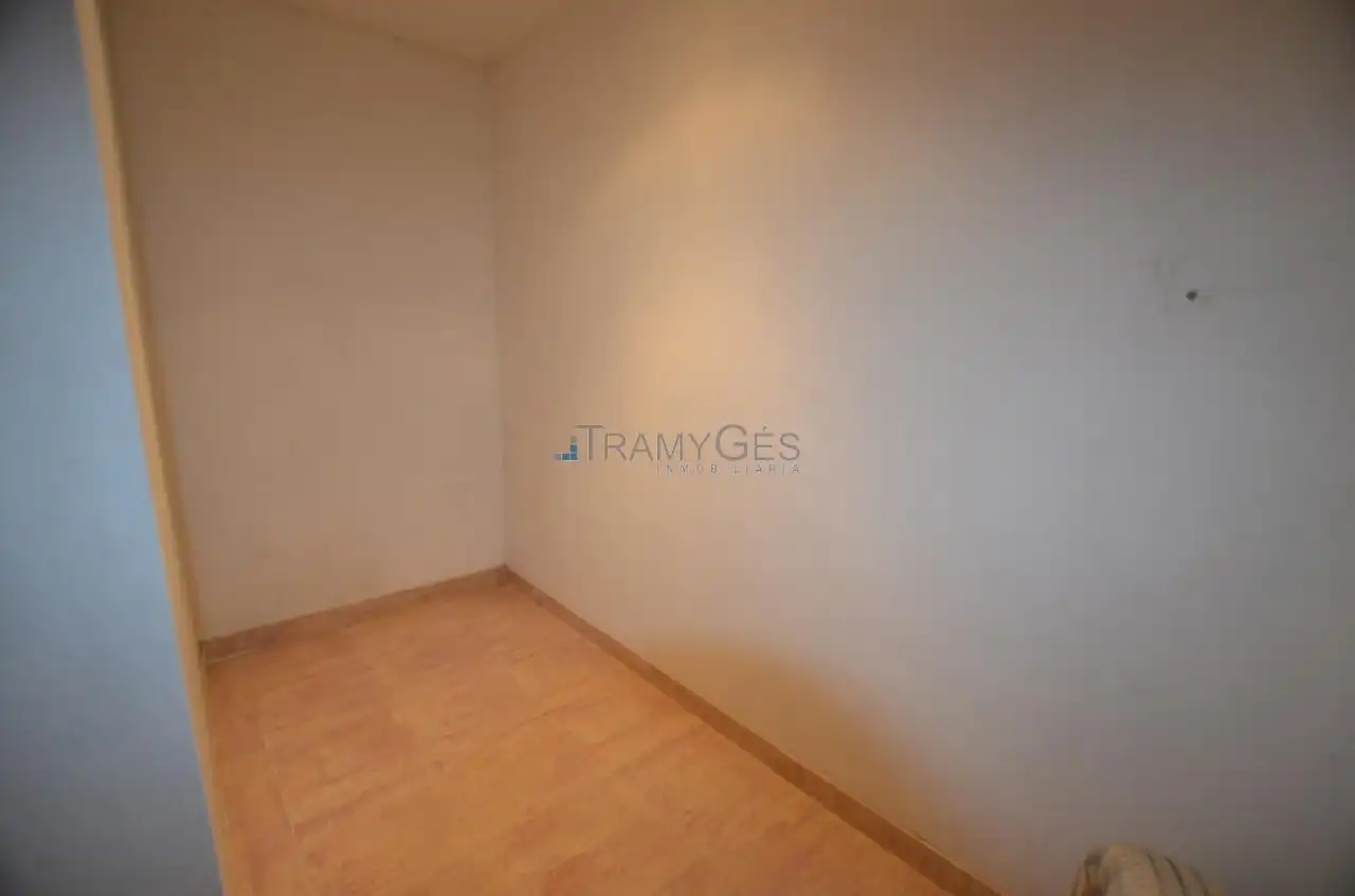 Commercial properties for sale in Tomiño  with Air Conditioner