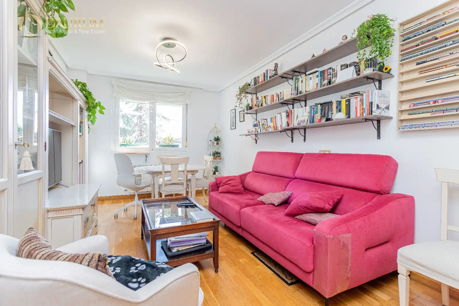 Sala de estar de Piso en venta en  Madrid Capital con Aire acondicionado, Calefacción y Trastero