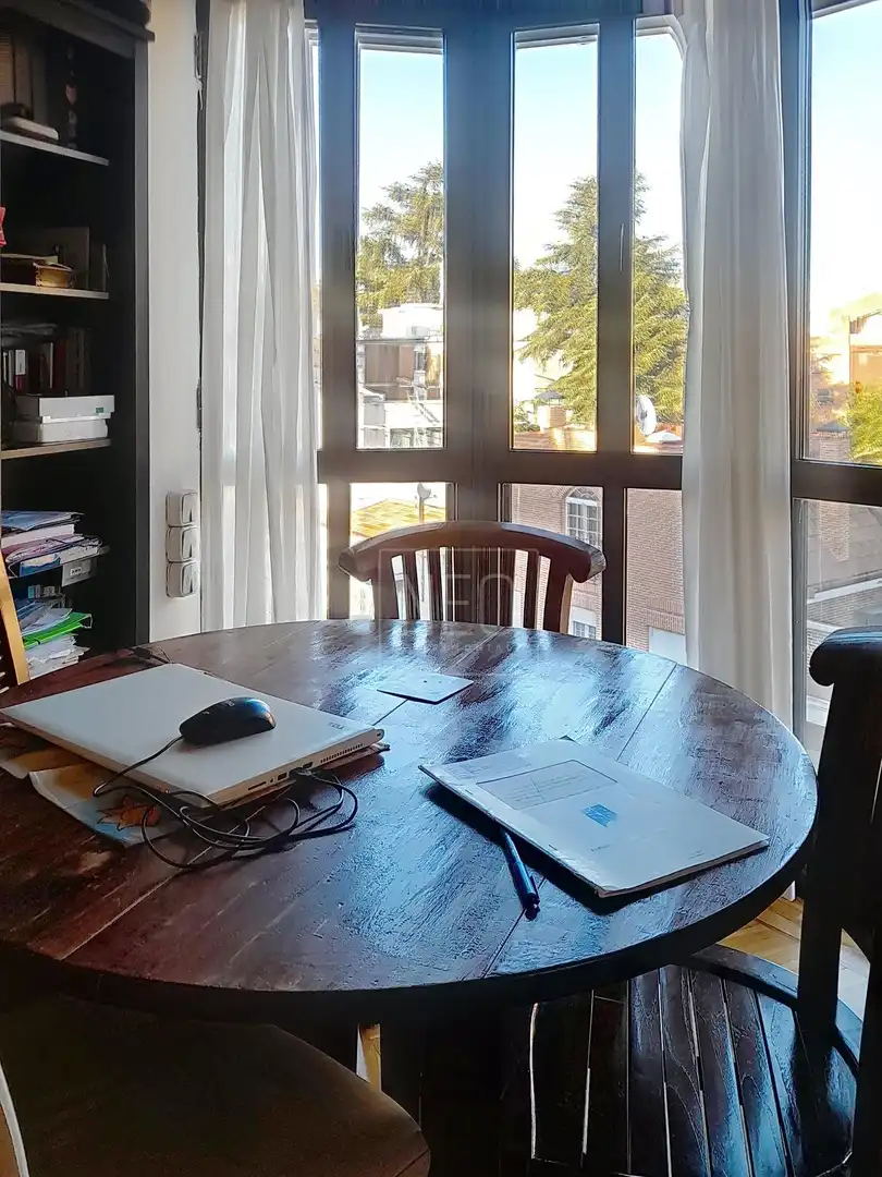 Comedor de Dúplex en venta en Madrid con Aire acondicionado, Calefacción y Jardín privado