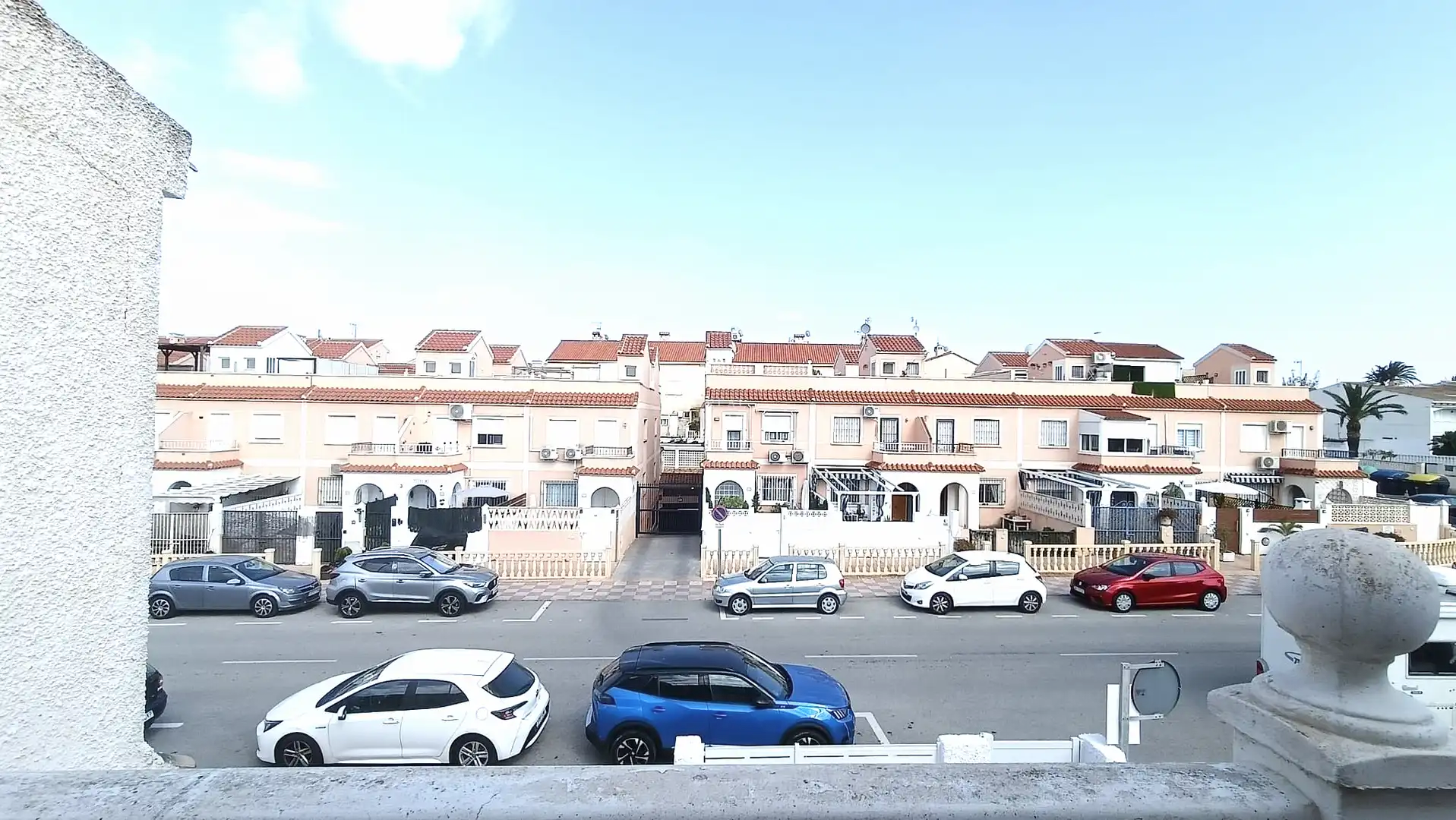Vista exterior de Casa o chalet en venta en Santa Pola con Terraza, Piscina y Balcón