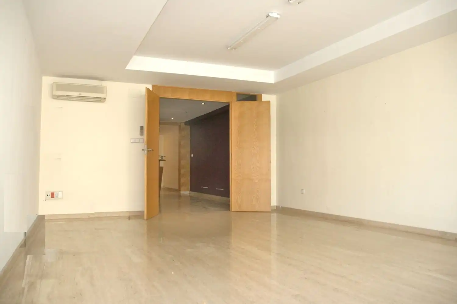Ufficio con ascensore in affitto a Avenida Maisonnave, imagen 2