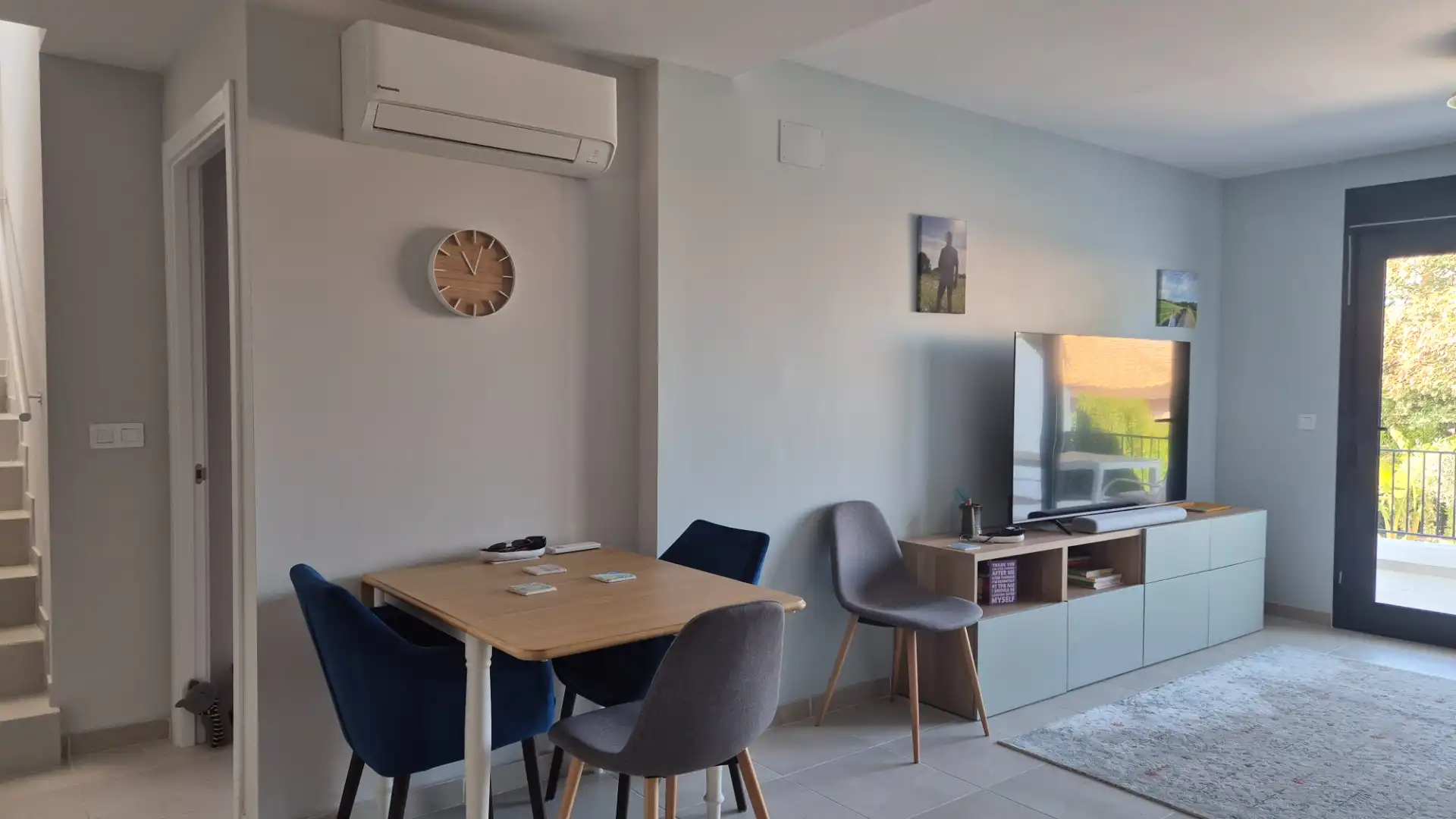 Sala de estar de Casa o chalet en venta en Busot con Aire acondicionado, Calefacción y Jardín privado