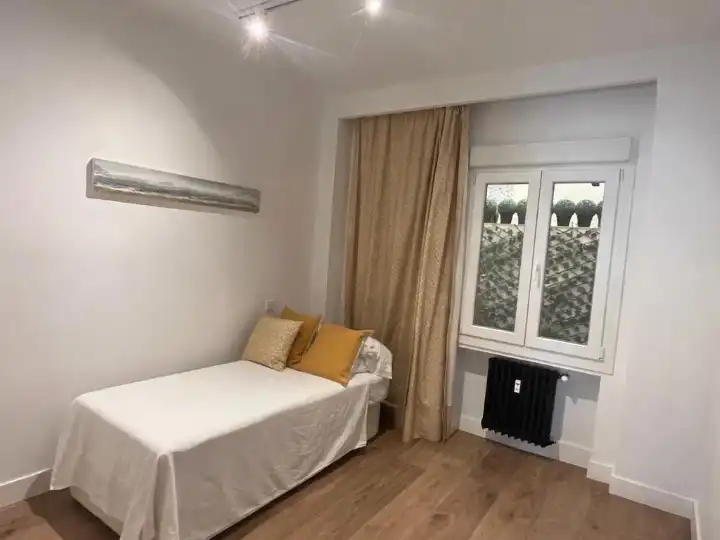 Flat with lift for sale in General Pardiñas 118, imagen 21