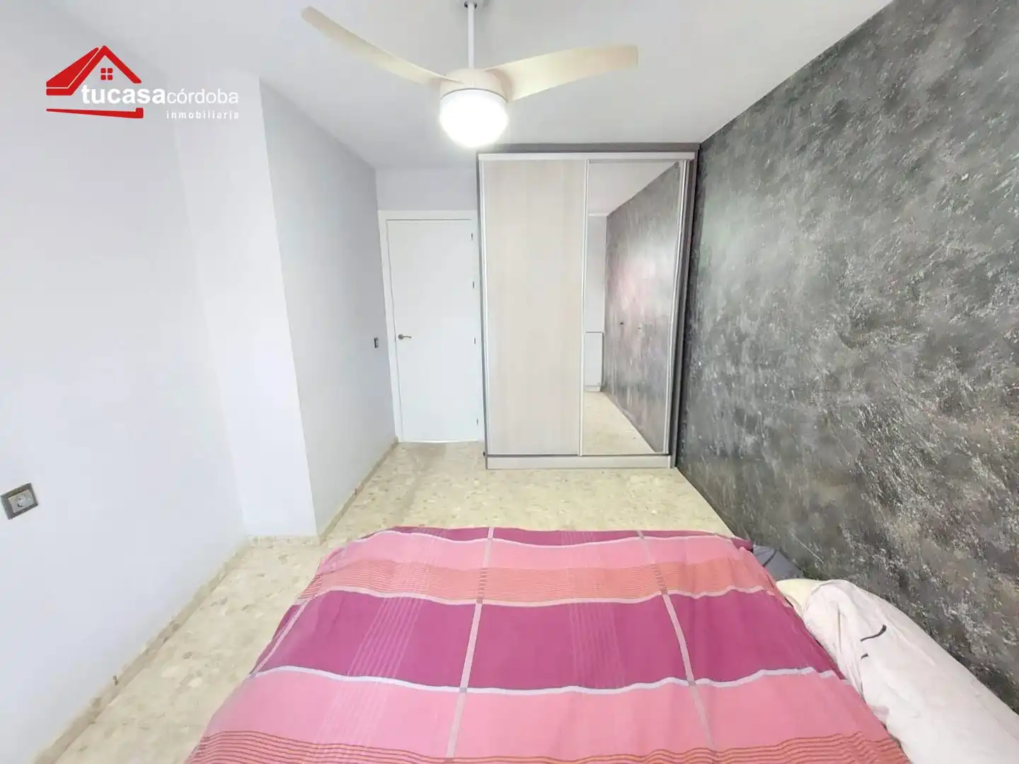 Dormitori de Casa o xalet en venda en Córdoba amb Terrassa