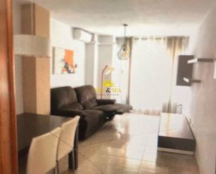 Sala d'estar de Apartament de lloguer en Alicante / Alacant amb Aire condicionat, Calefacció i Moblat