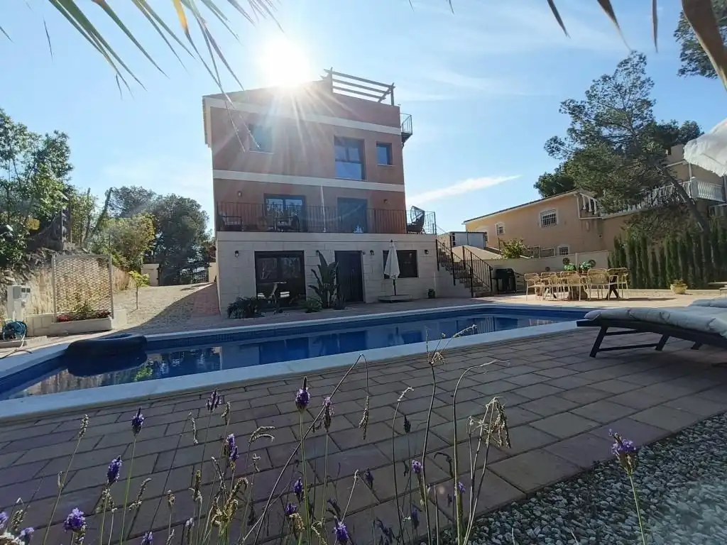 Vista exterior de Casa o chalet en venta en Pilar de la Horadada con Aire acondicionado, Calefacción y Jardín privado