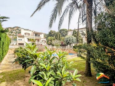 House with pool for sale in Roca Grossa