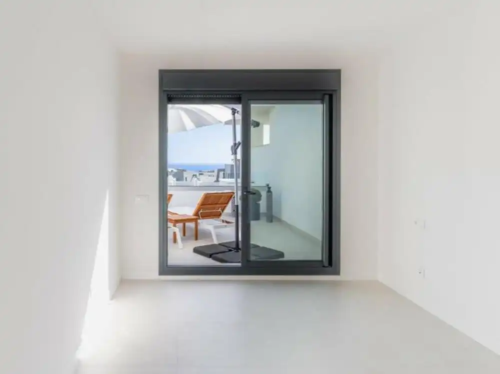 Ático con terraza en venta en Selwo, imagen 17