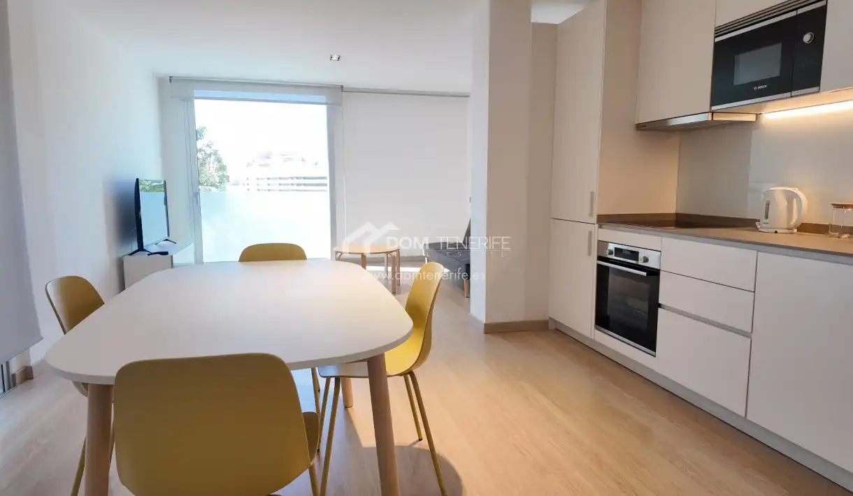 Kitchen of Flat for sale in Adeje  with Swimming Pool, Furnished and Oven