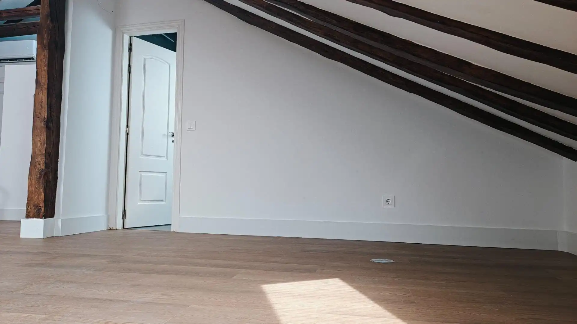 Bedroom of Study for rent in Madrid  with Heating