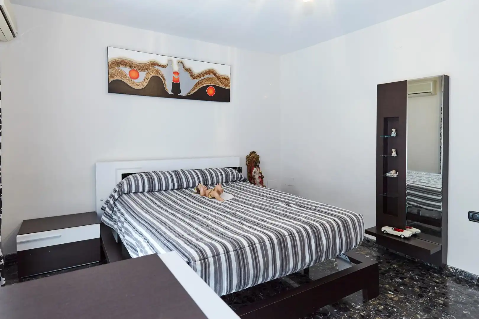 Bedroom of Houses for sale in Martos  with Air Conditioner, Heating and Furnished