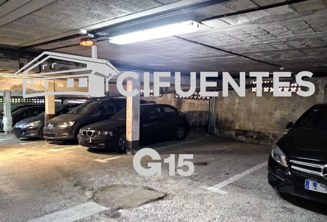 Parking for sale in Larratxo pasealekua, imagen 4