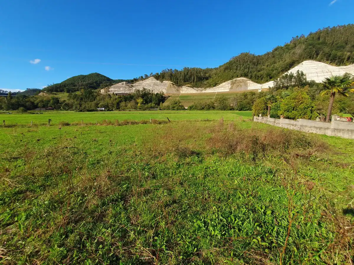 Terrenos y solares en venta en Salas, imagen 4