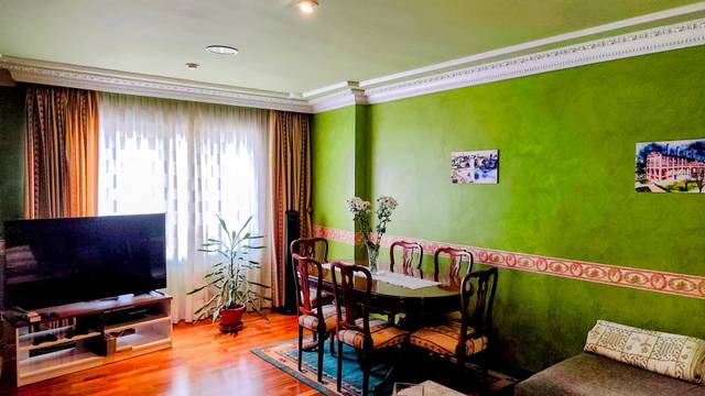 Piso en Alquiler en Zona Alta