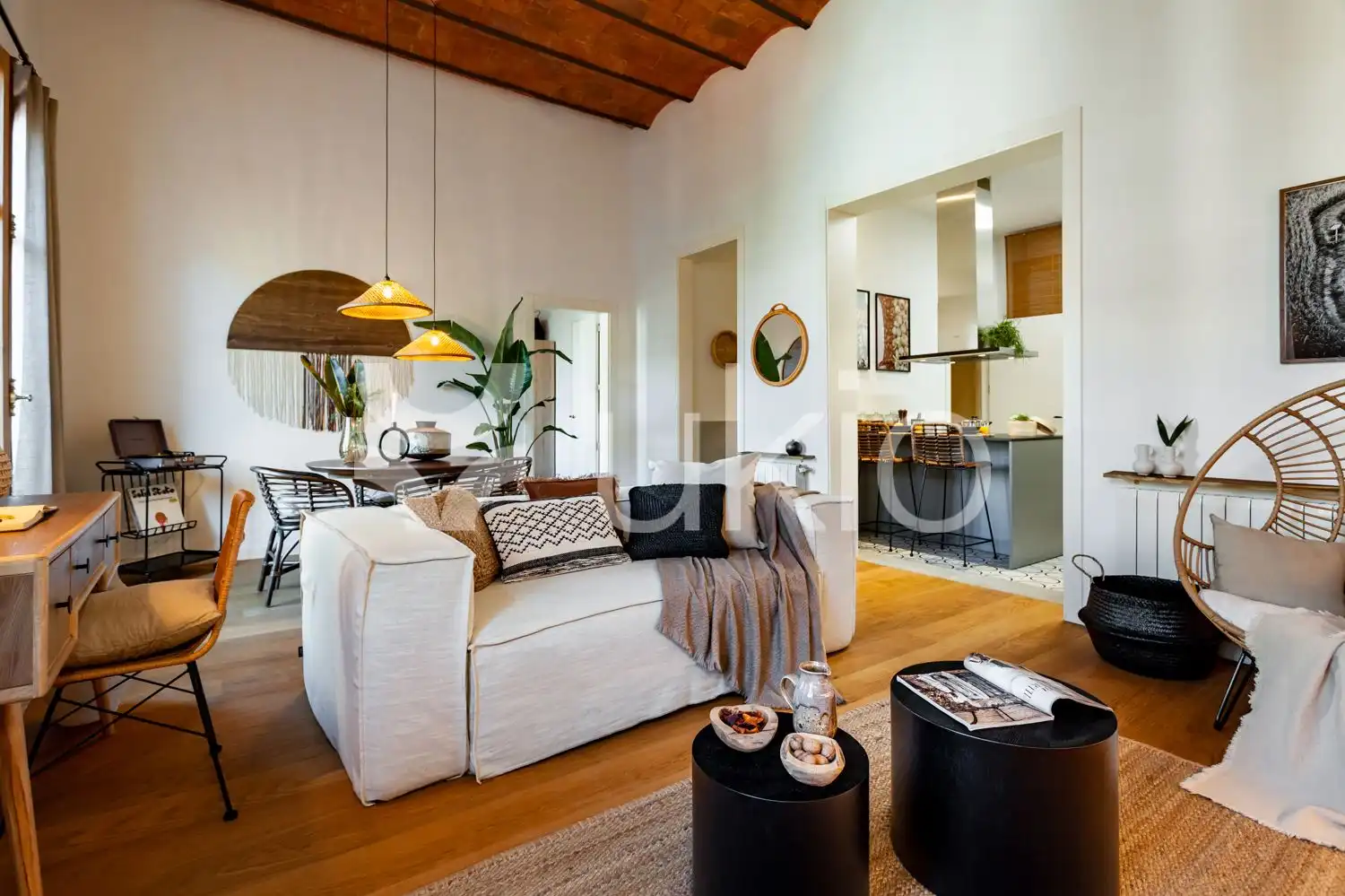 Sala de estar de Apartamento de alquiler en Barcelona con Aire acondicionado, Calefacción y Amueblado