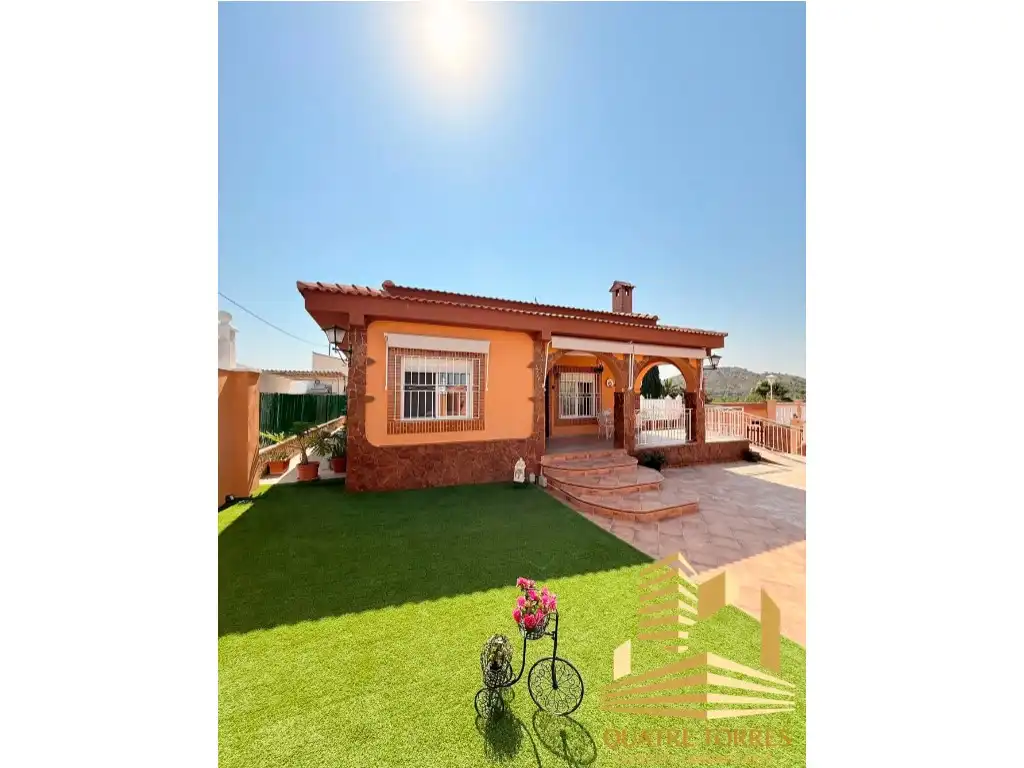Villa à vendre à Poligono Diseminados (P-66)
