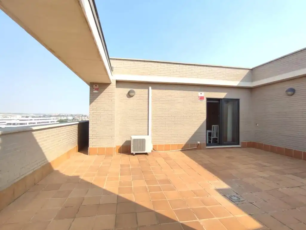 Terrassa de Àtic en venda en Valladolid amb Calefacció, Terrassa i Piscina comunitària