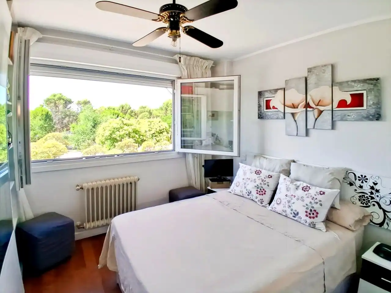 Schlafzimmer von Wohnung zum Verkauf in Madrid mit Klimaanlage, Heizung und Möbliert