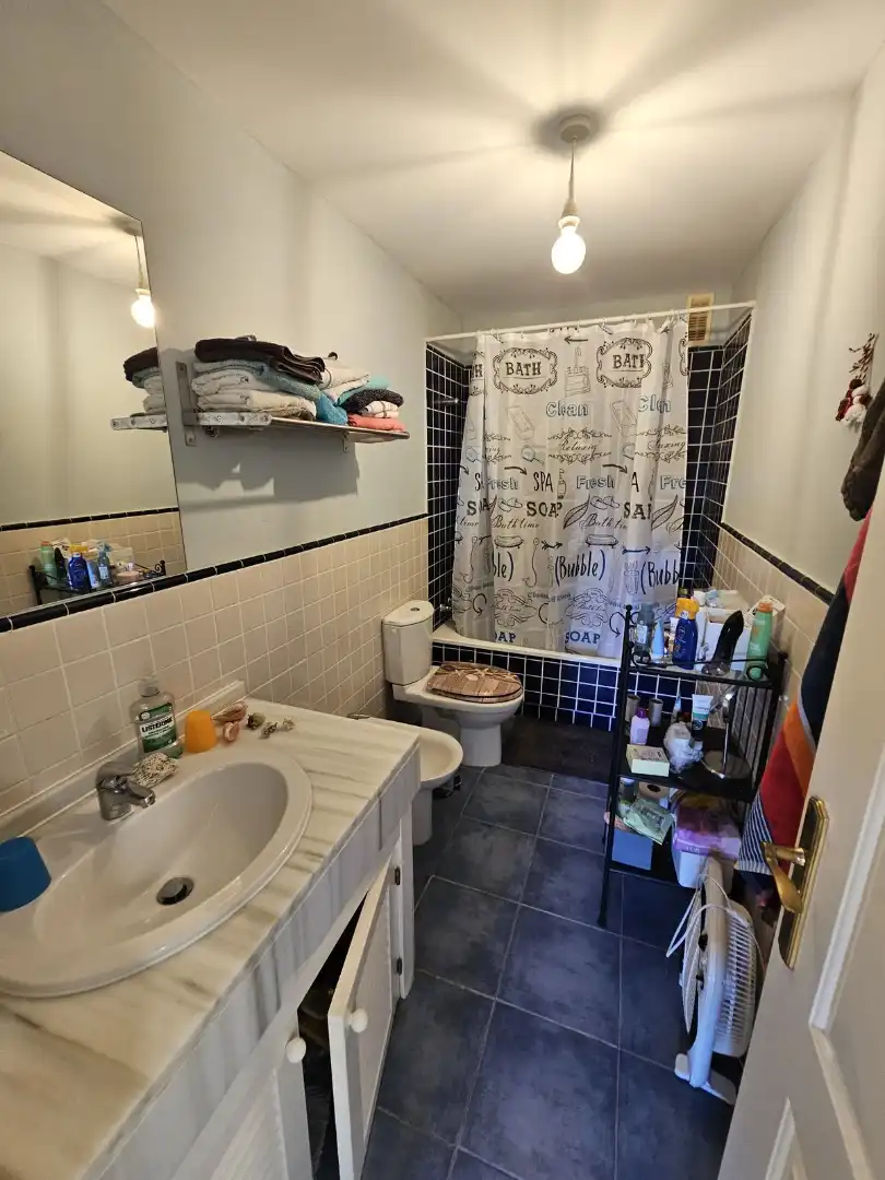 Bany de Apartament en venda en Mijas amb Aire condicionat, Terrassa i Traster