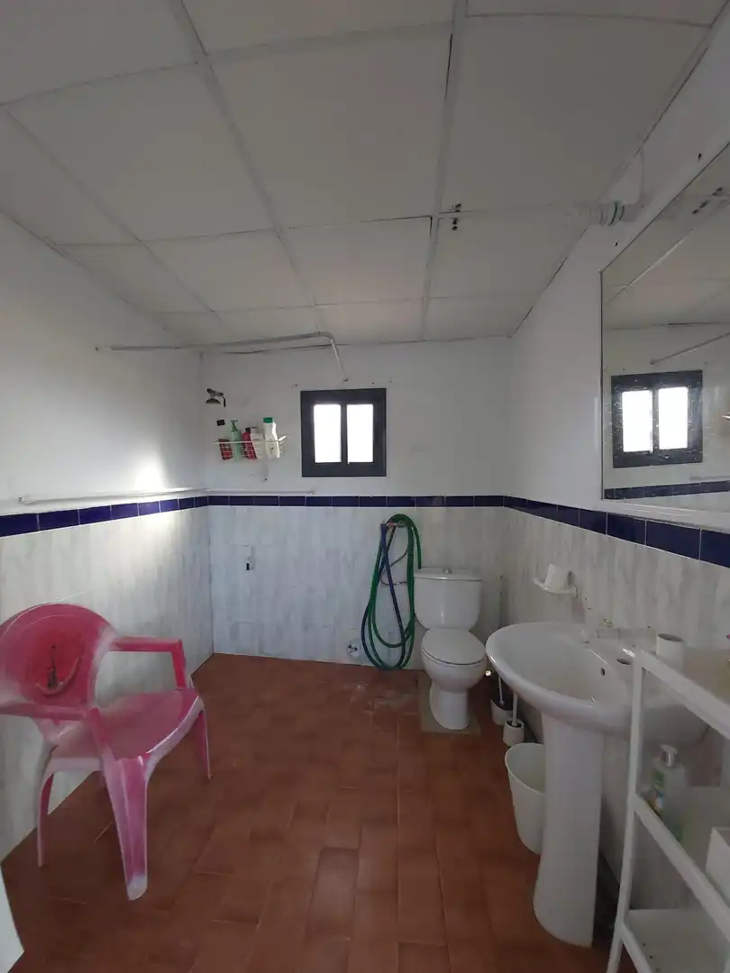 Baño de Casa o chalet en venta en Utrera con Aire acondicionado, Jardín privado y Trastero
