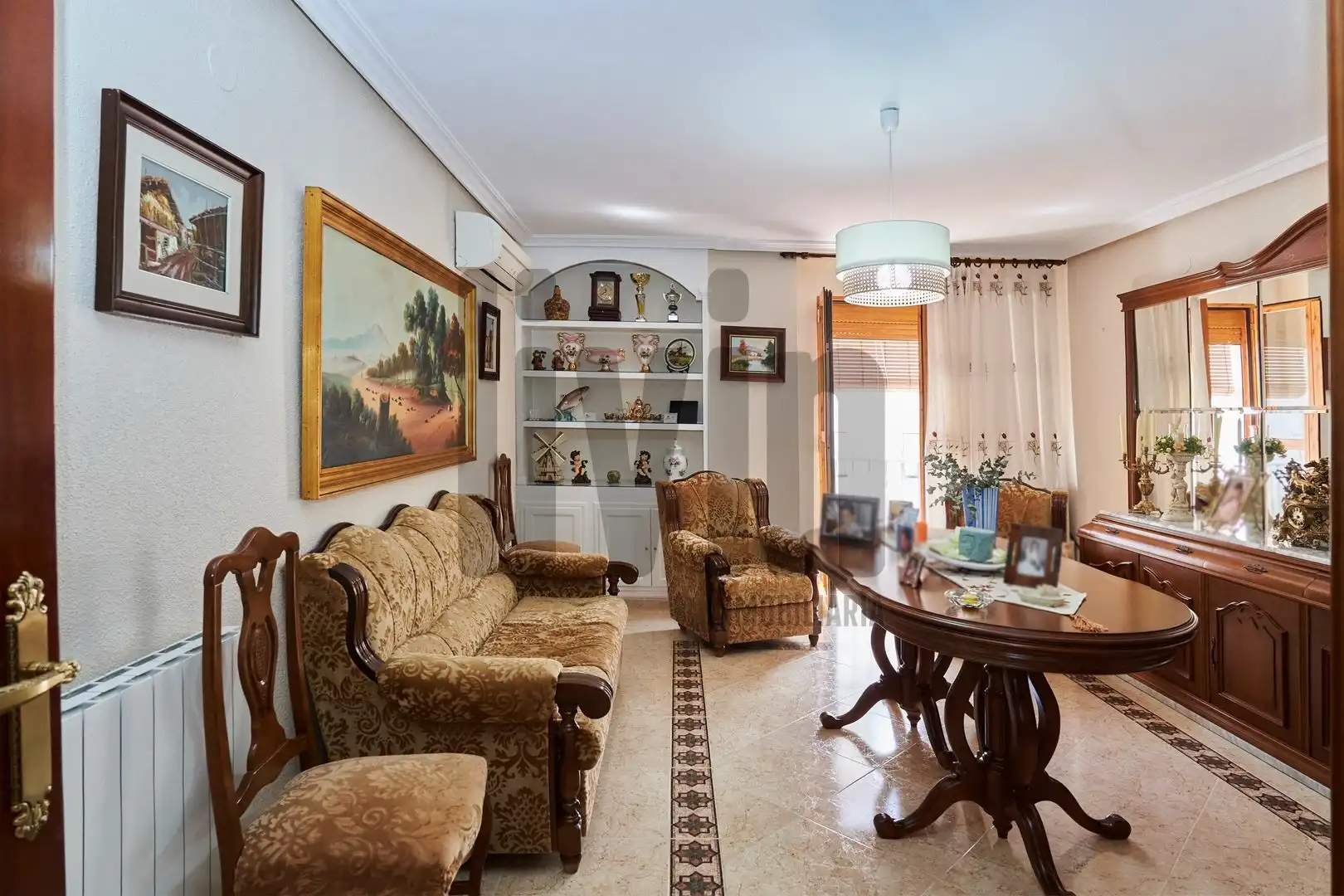 Living room of Flat for sale in Jaén  with Air Conditioner and Heating