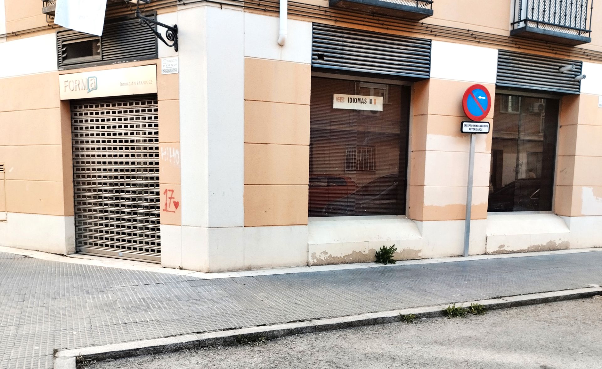 Office to rent in Aranjuez  with Internet