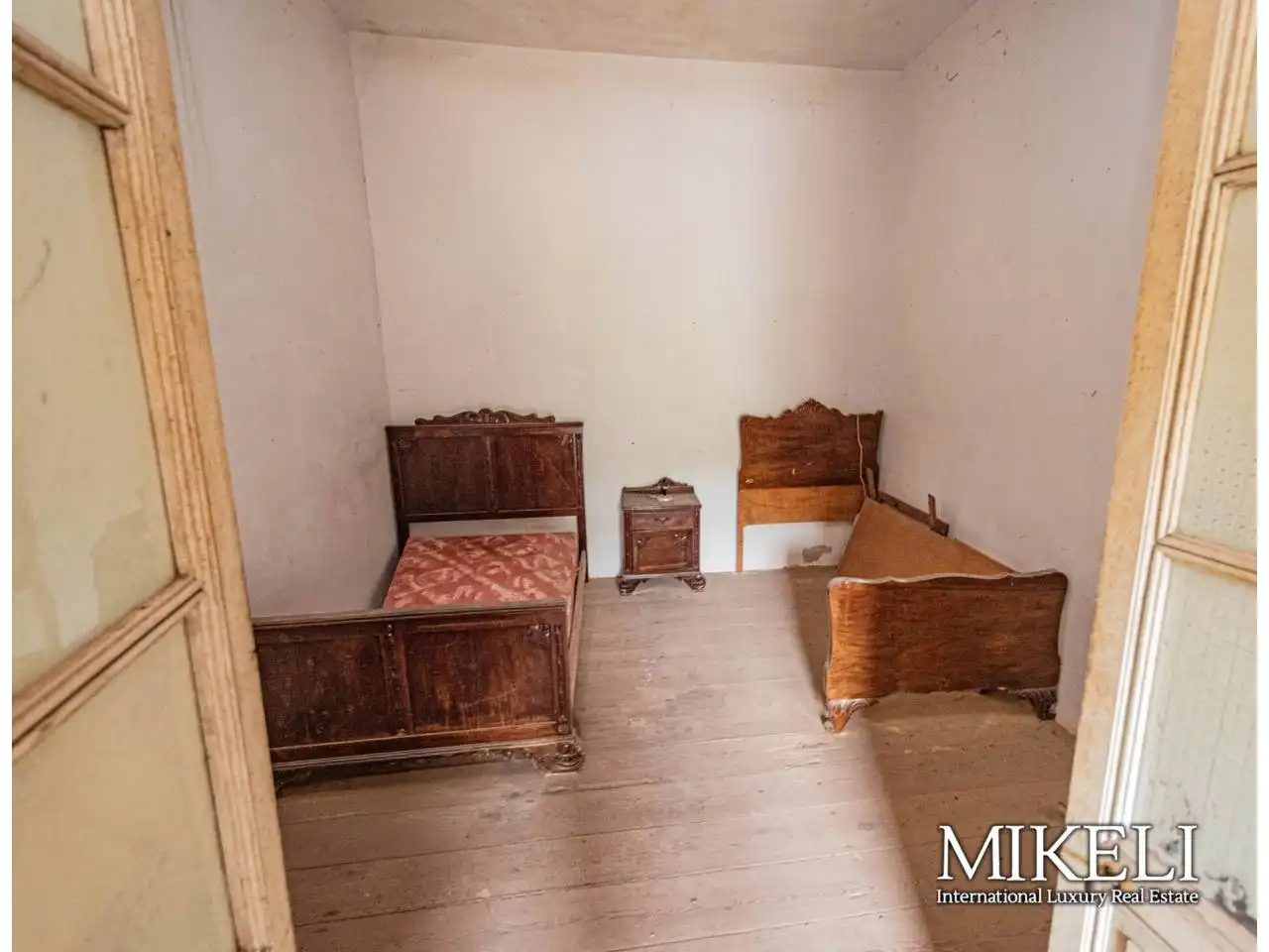 Habitación de Finca rústica en venta en Saro con Jardín privado y Parquet