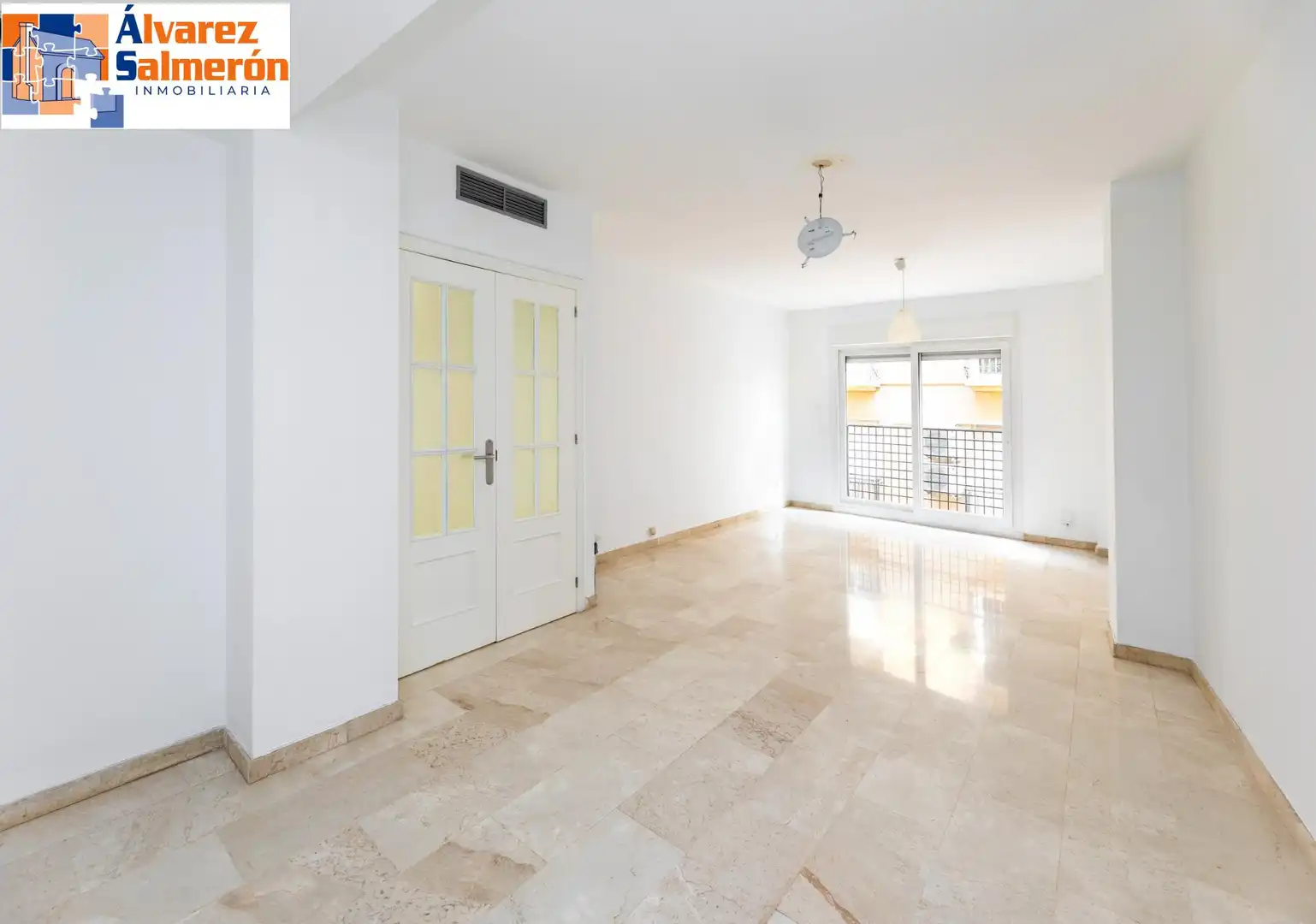 Flat for sale in Calle AFAN DE RIBERA, Fígares